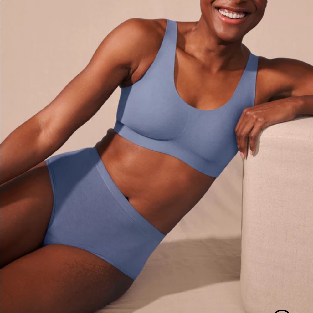 Knix period underwear *new*